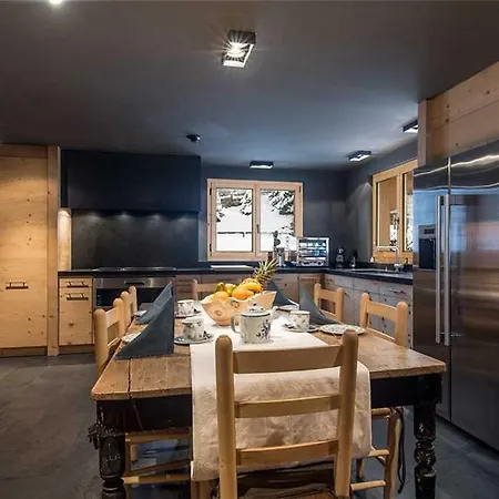 Chalet Isabel Penthouse بيت للعطل *