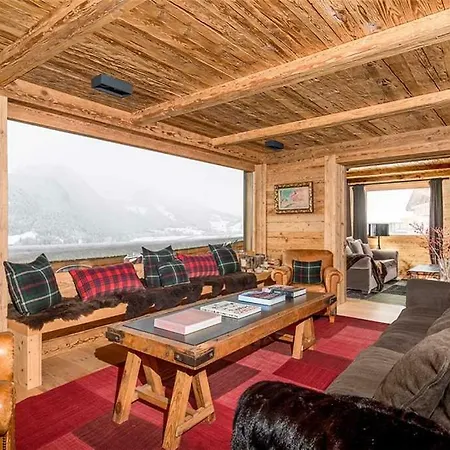 Chalet Isabel Penthouse بيت للعطل *